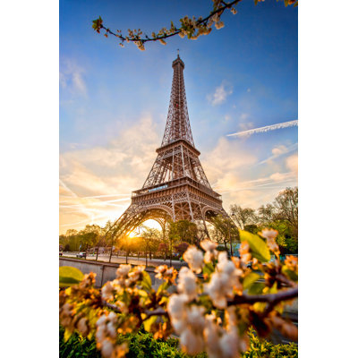 " Eiffel Tower "