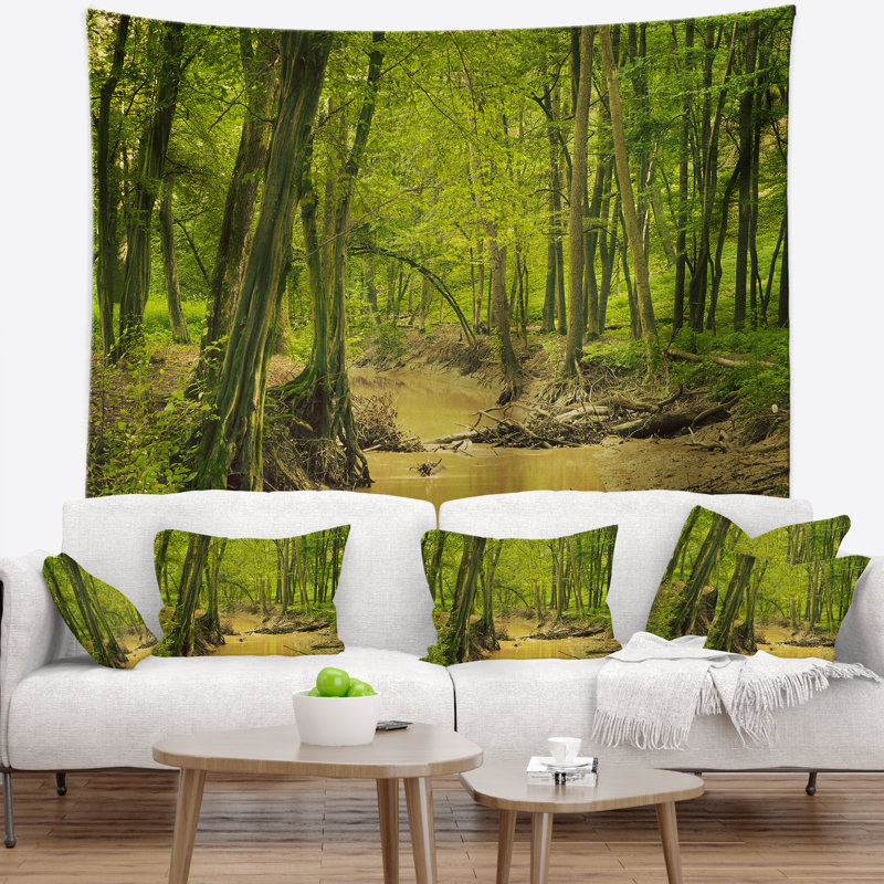 Tapisserie de forêt vert sauvage creek, H 32 po x l 39 po