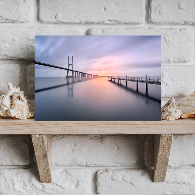 Pont tranquille au coucher du soleil, H 12 po x l 18 po