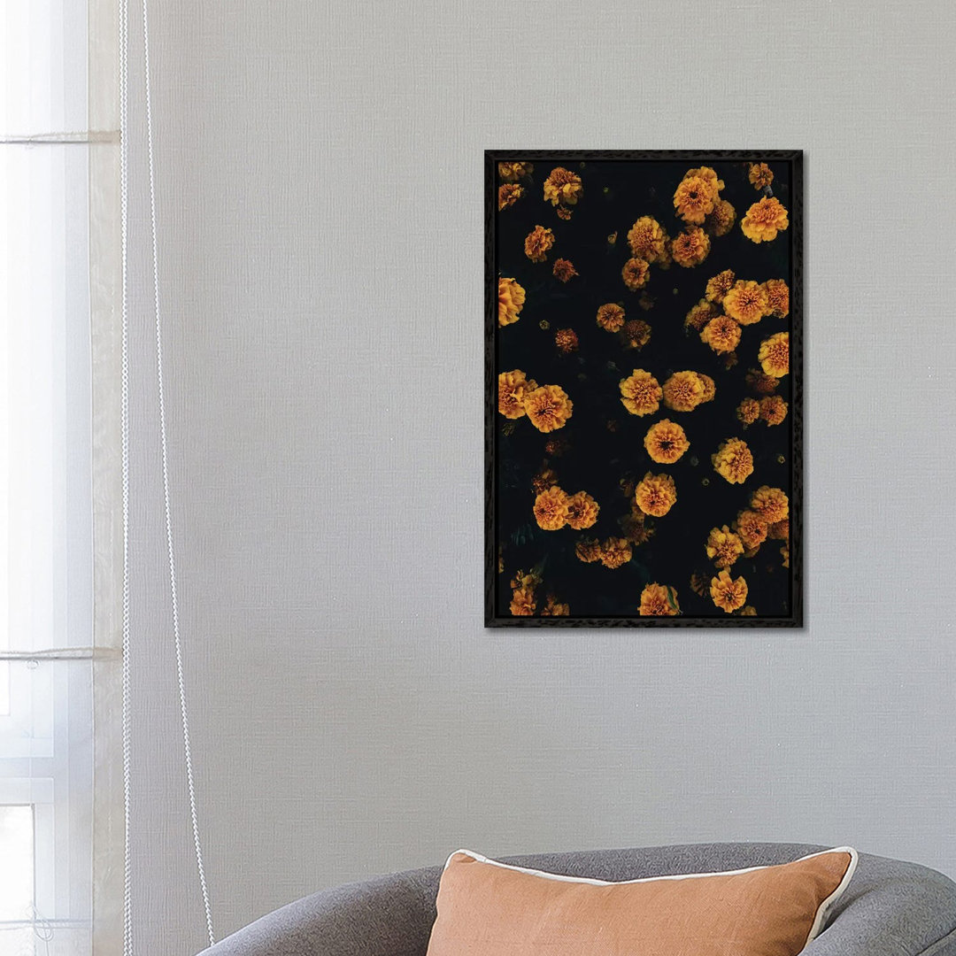 Goldene Blumen von Honeymoon Hotel - Galerie-verpackte Leinwand Giclée