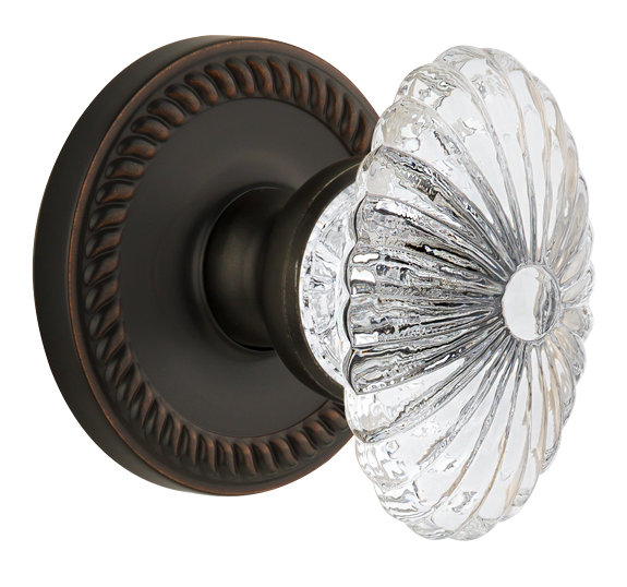 Rosace Grandport Newport, Bronze intemporel