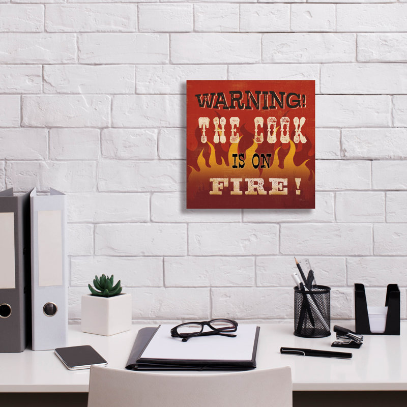 Toile épique Graffiti «The Cook Is On Fire» par Pela Studio, 37 po x 37 po, H 12 po x l 12 po x P 0,75 po