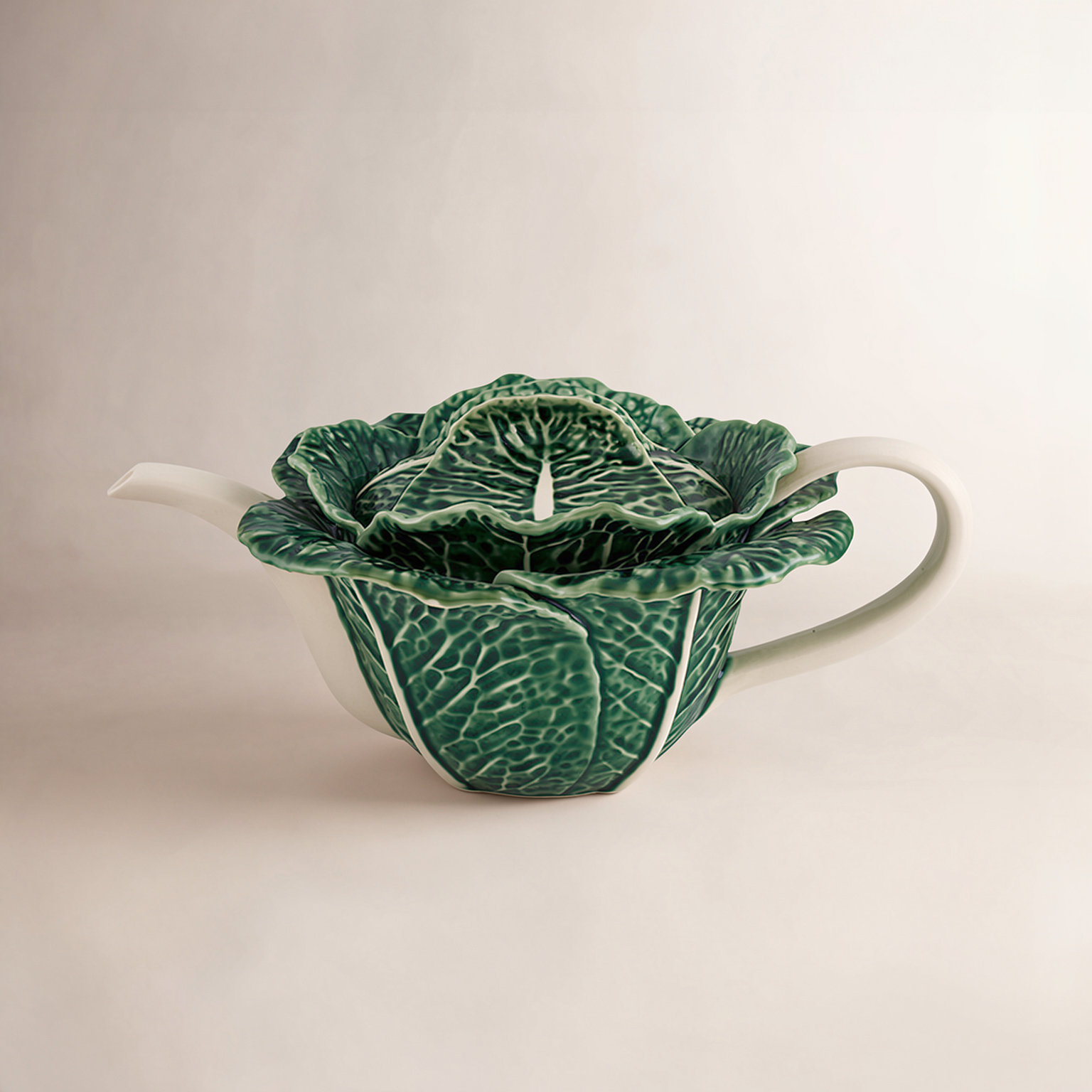 Bordallo Pinheiro Cabbage 41oz.
