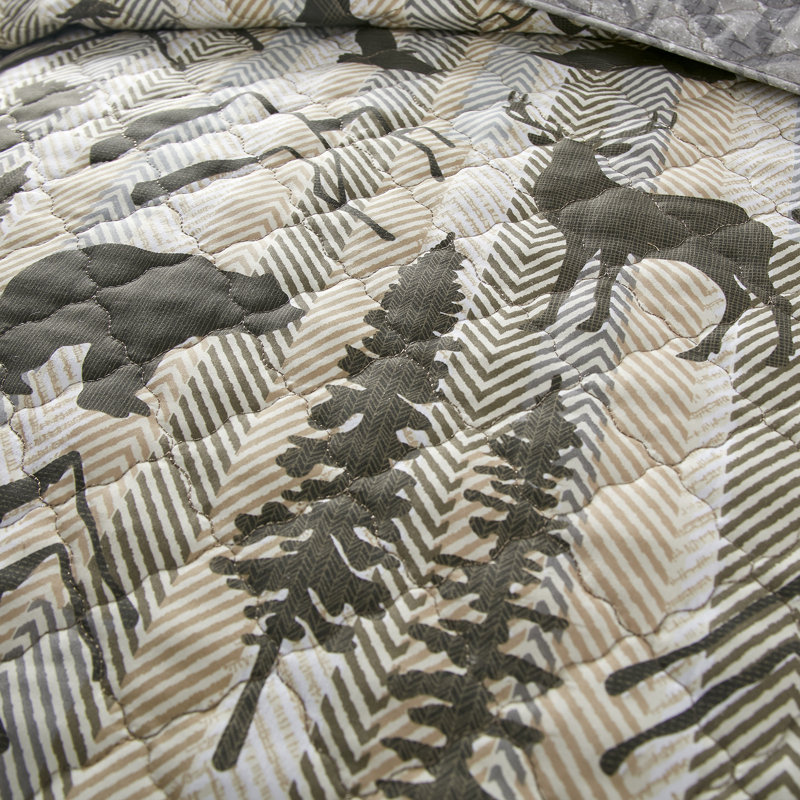 Gray Reversible King Microfiber Quilt Set with Wildlife Design
