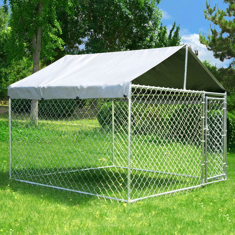 Panel Metal Yard Kennel With Door, 67.7" H