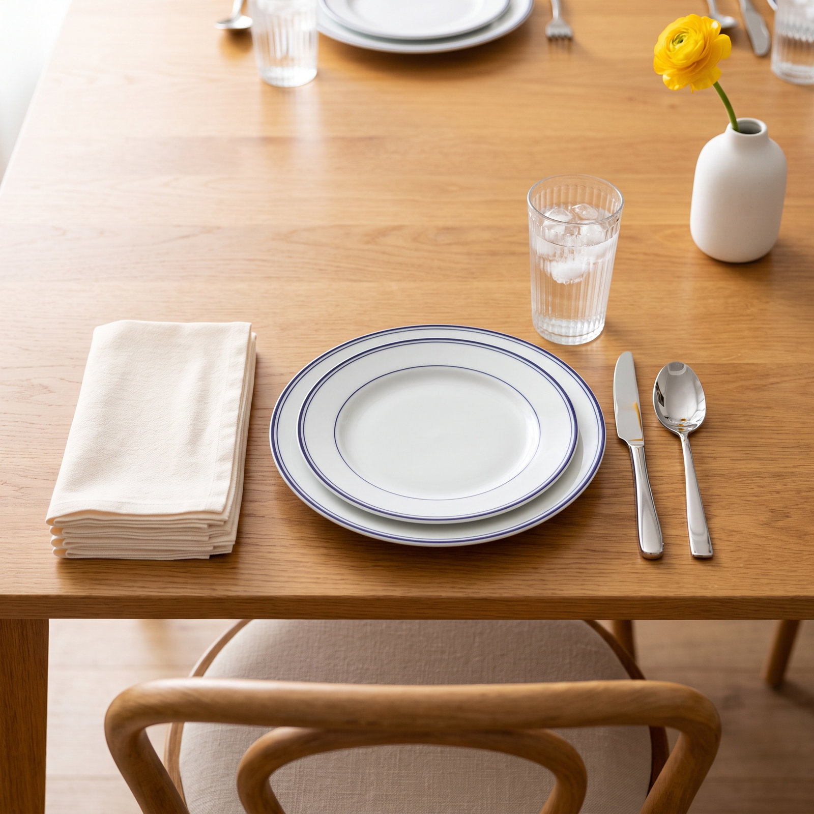 Alvia Reversible Linen Napkin, Ivory
