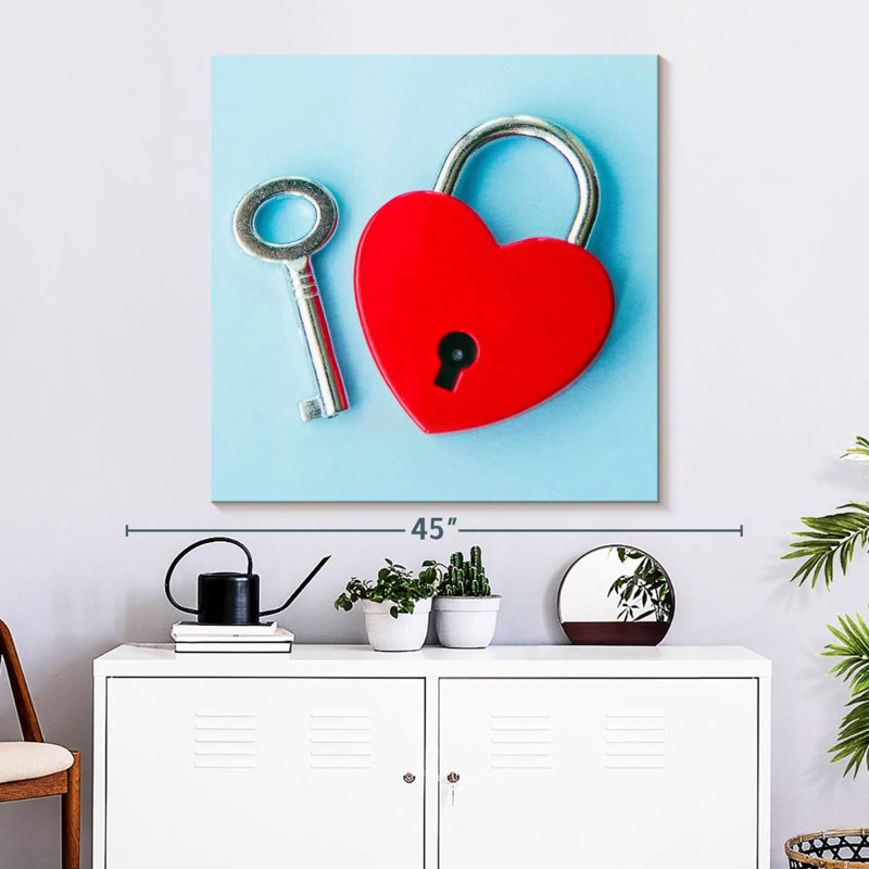 Hardie Heart Padlock And Key, 33'' H x 33'' W