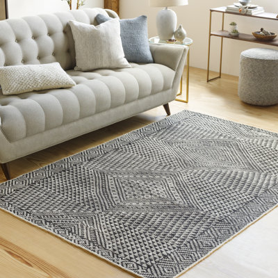Tapis noir Braydenn