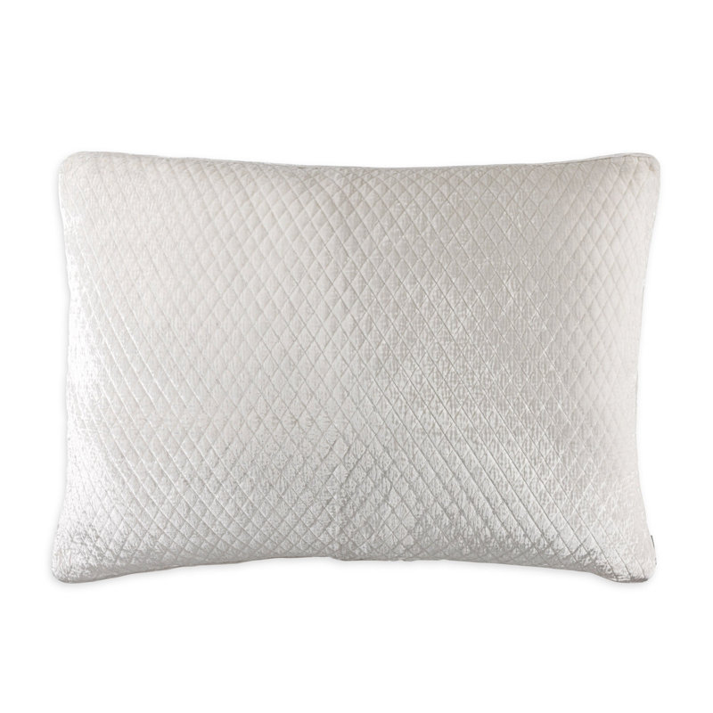 Enzo Sham, Queen, Ivory