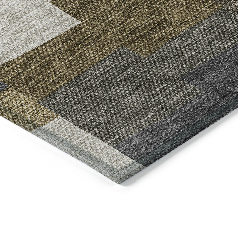  Melania Area Rug, Rectangle 1'8" x 2'6"