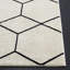 Tapis tissé à la machine Kasturi -1325247589
