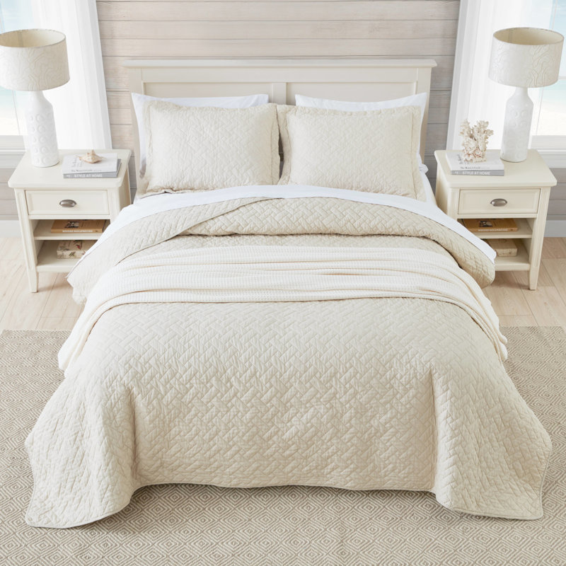 Tommy Bahama Raffia Solid Cotton Reversible Quilt Set, Full/Queen Quilt + 2 Standard Shams, Dune