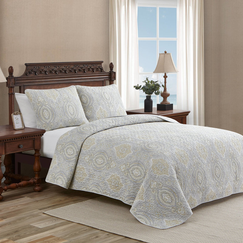 Elegant East Indies Inspired King Cotton Quilt Set in Sophisticated Gray