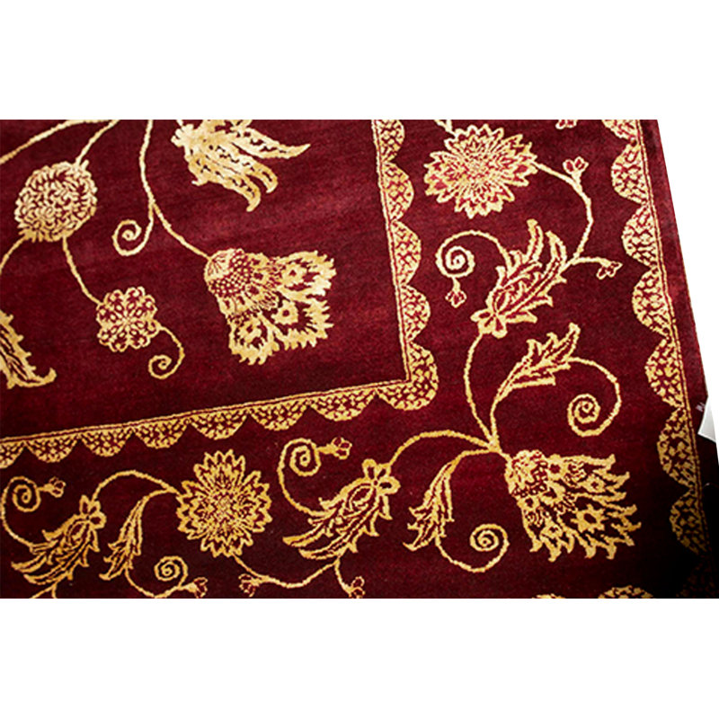 Tapis rouge noué à la main de haute qualité