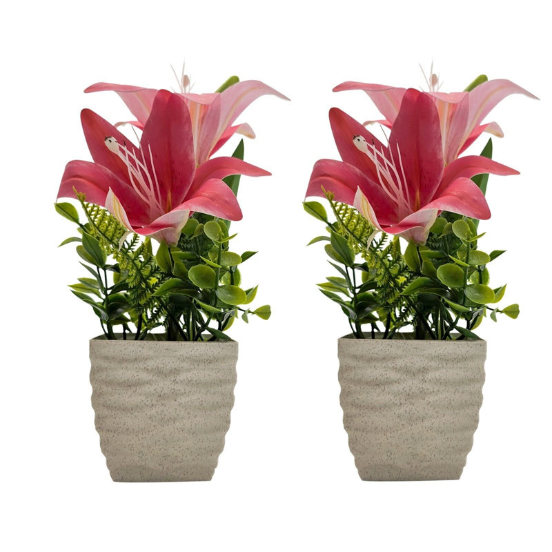 Nevaeha Table Vase, Pink, 27cm H x 19cm W x 20cm D