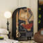 Armoire arquée avec tablettes et portes