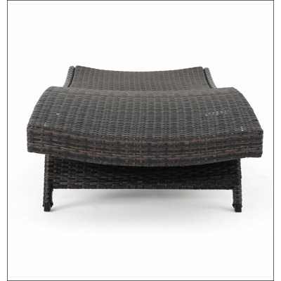 Chaise longue en osier Salem