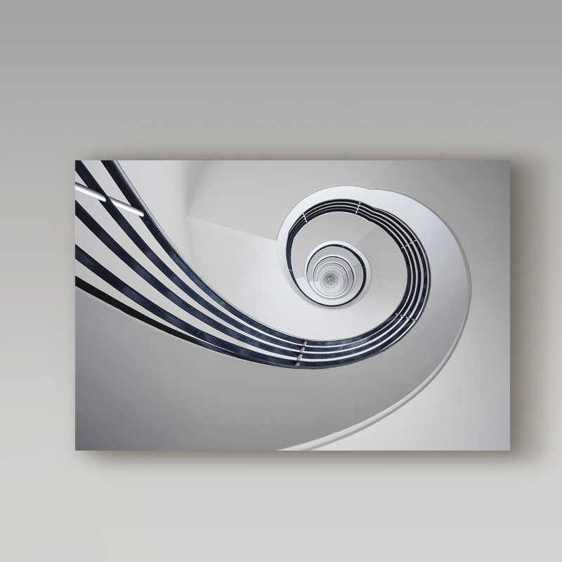 «Fibonacci White Spiral» par Jhirayr, impression sur toile tendue, H 12 po x l 19 po x P 2 po