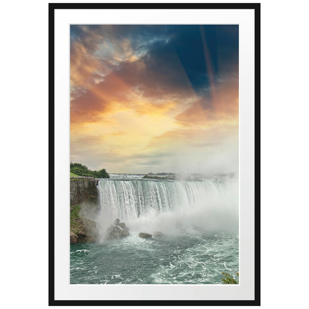 Gerahmtes Poster Niagarafälle bei Sonnenuntergang