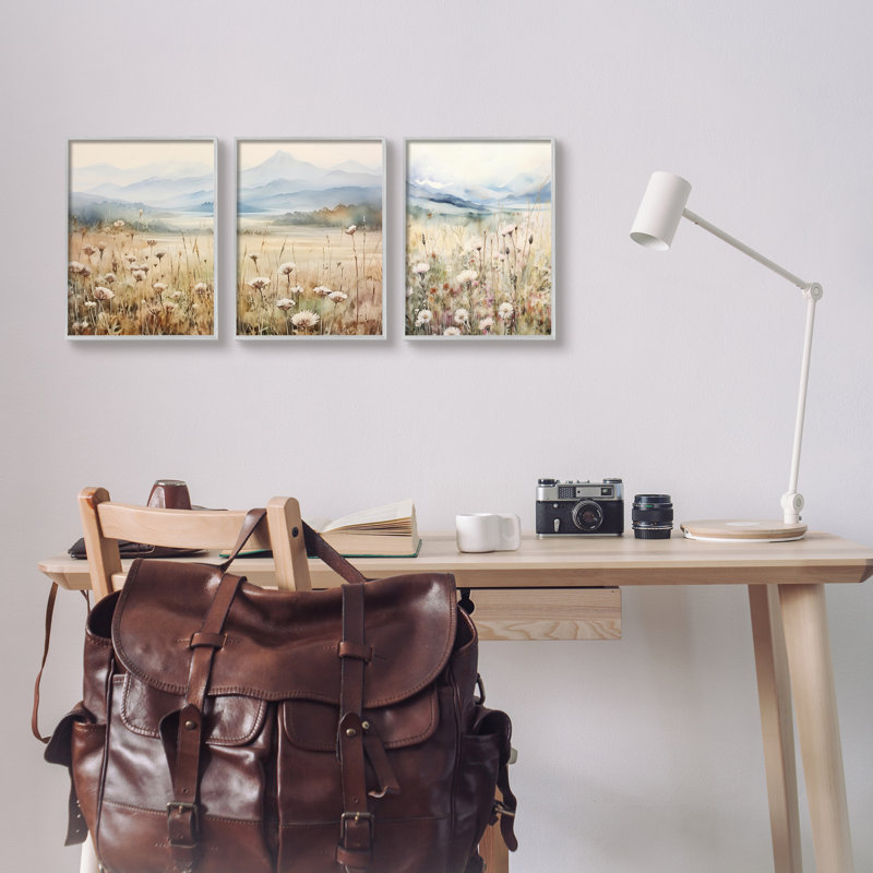«A3-218», «In The Field Landscape», encadré sur bois, 3 pièces par Petals Prints, Estampe numérique Farmhouse