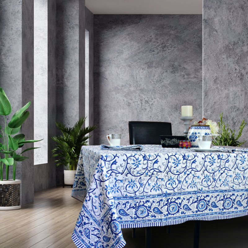 Nappe en coton à motif floral, 60 po x 90 po
