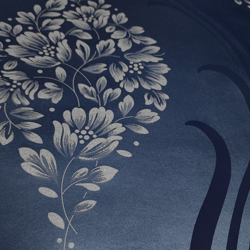 Lynanne Floral Roll