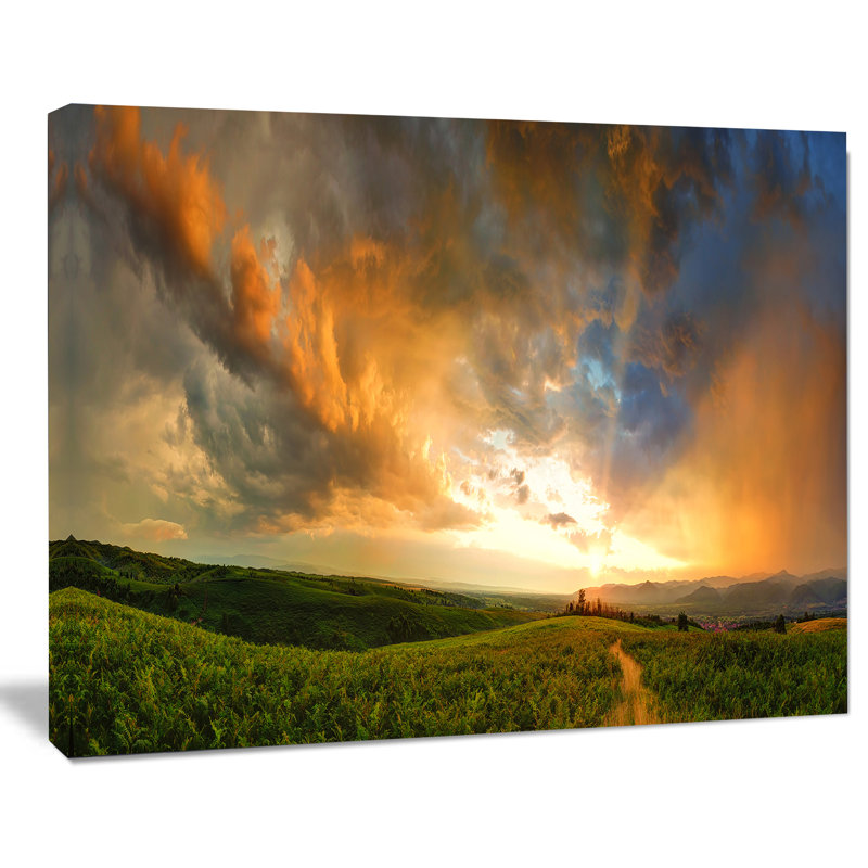 «Majestic Sunset with Storm Clouds», reproduction de photo sur toile tendue, H 8 po x l 12 po x P 1 po