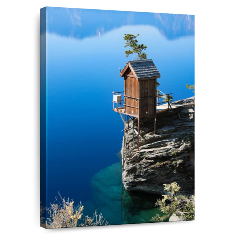 Alvord Crater Lake Outhouse, H 24 po x l 16 po