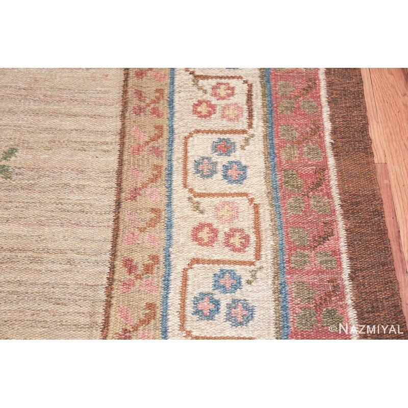 Tapis kilim suédois doux et neutre rétro