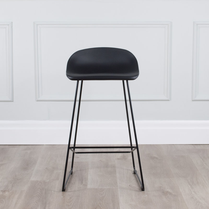 Meine Counter Stool with Steel Frame, Black