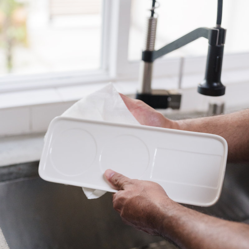 Sink Caddy, 0.75" H x  11.88" W x 4.50" D