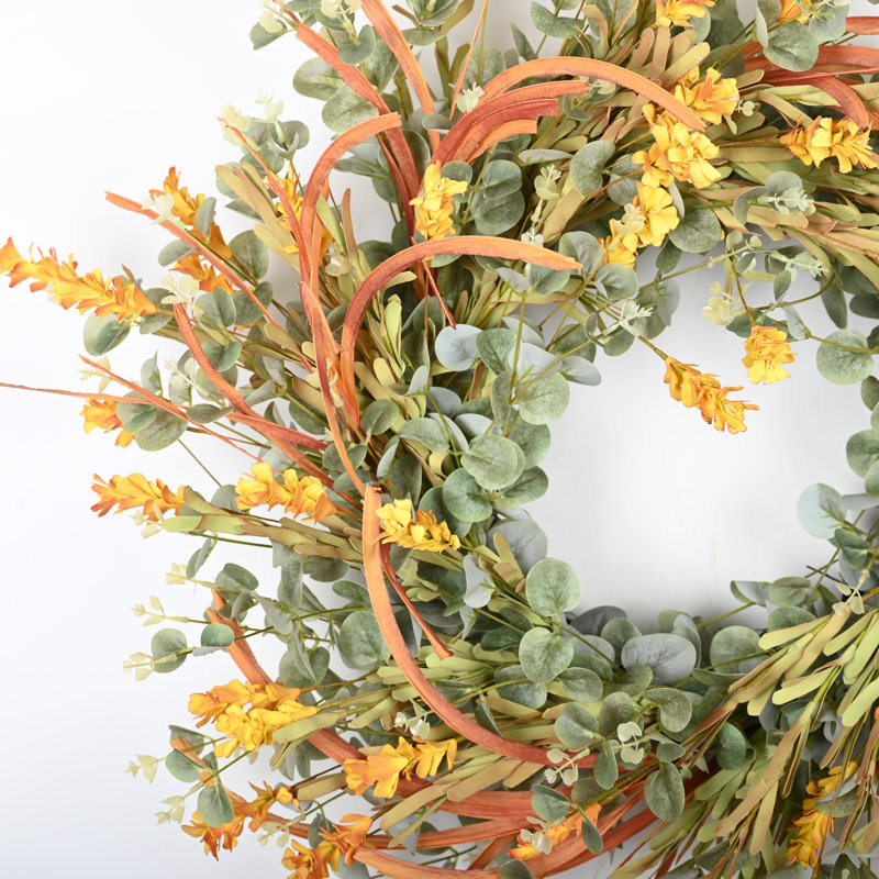 Couronne de fleurs artificielle 24 po Eucalyptus