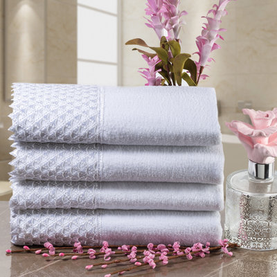 4 Piece Cotton Velour Lace Towel Set