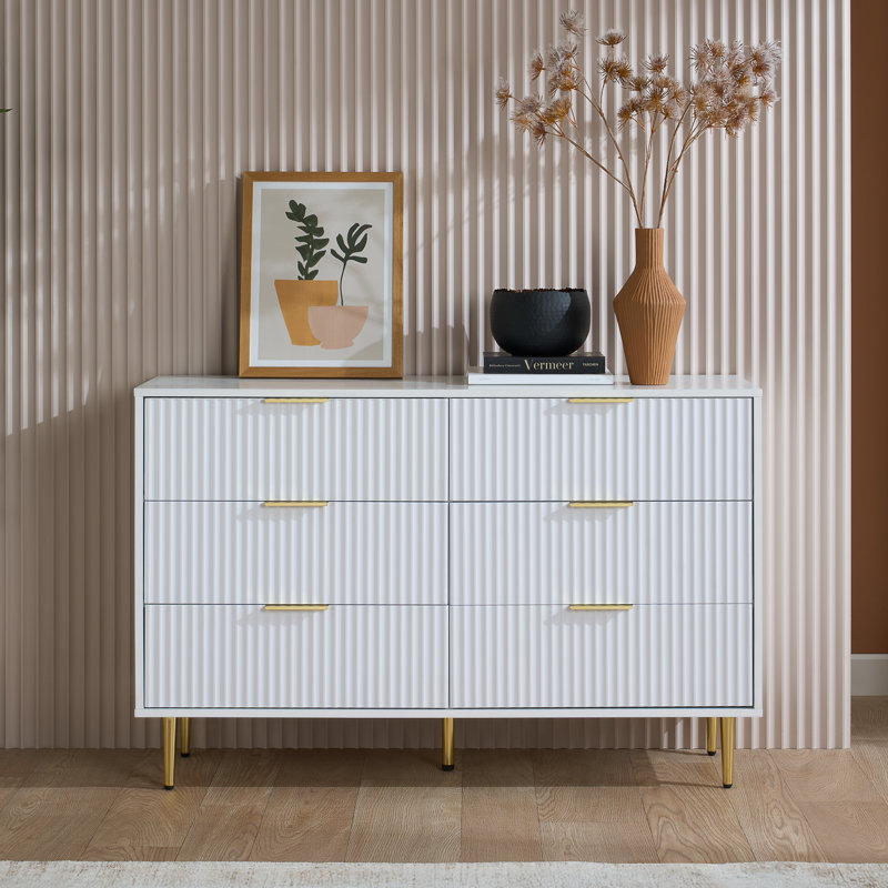 Bethzaida 6 Drawer Fluted Chest, White
