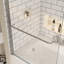 Pare-baignoire pivotant avec verre trempé de 1/4 po et barre à serviettes 3458