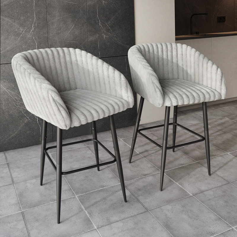 BLACK METAL SWIVEL COUNTER CHAIR IN LIGHT GREY VELVET, Light Grey