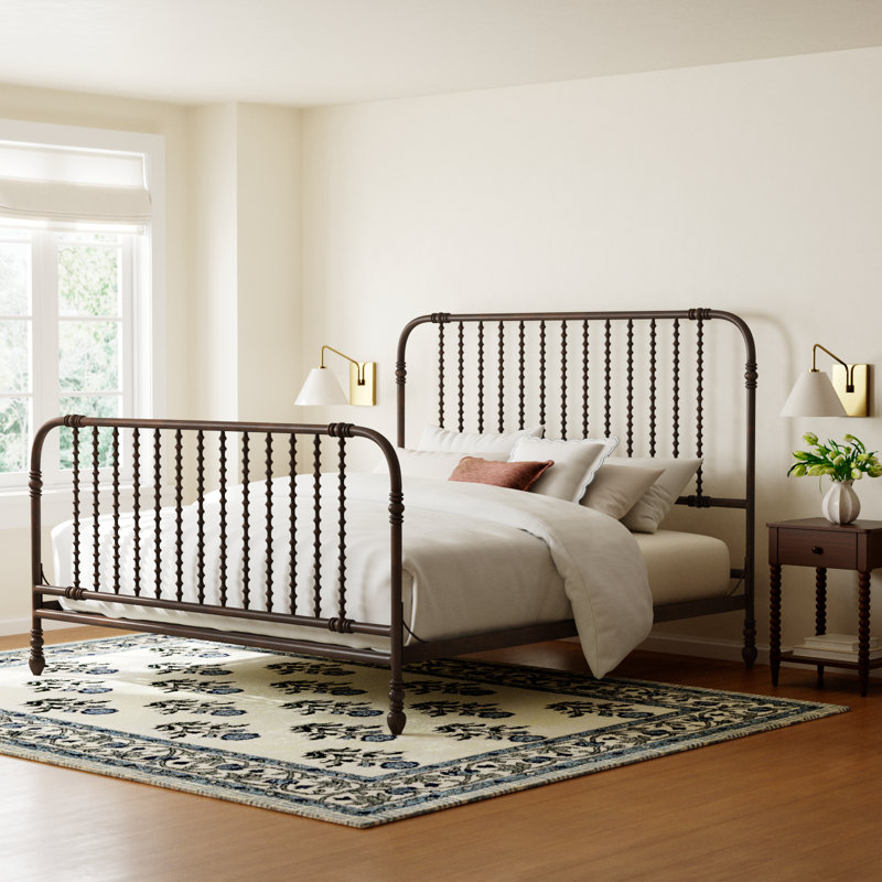 Earling Metal Spindle Bed, King