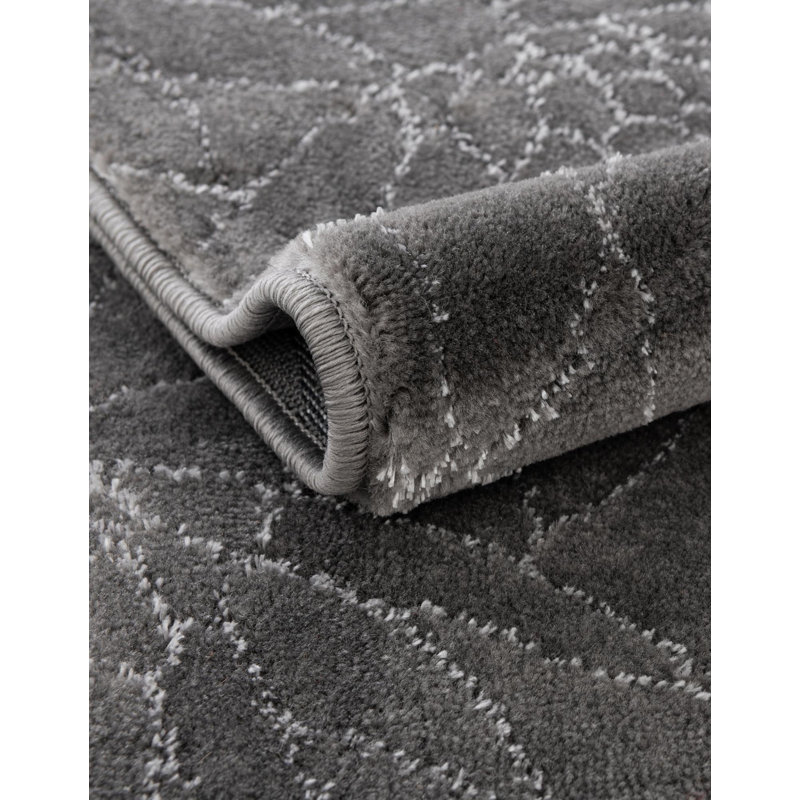 Glitzy Geometric Gray/Ivory Area Rug, Runner 2'7" x 12'