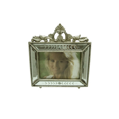 Silver Picture Frame Sideways Crown Top