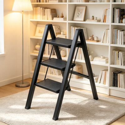 Échelle à trois marches pour adultes, escabeau pliant léger avec pédale large antidérapante, escabeau en aluminium robuste pour la maison, la cuisine, le bureau et l'intérieur à l'extérieur, conception portable peu encombrante