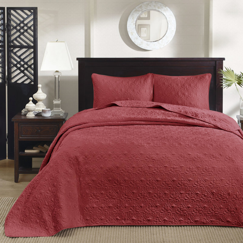 Couvre-lit réversible très grand rouge - rembourré de coton pour un motif de douceur, 2 taies décoratives pour garder le lit propre, rembourrage et protection matelassée pour une chambre hygiénique