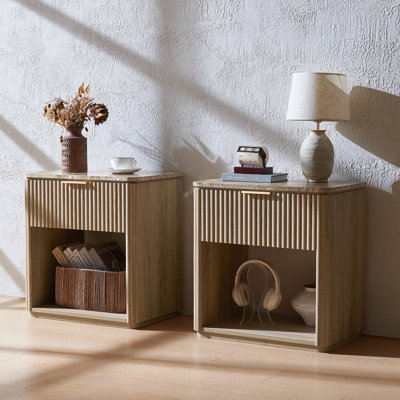 Ensemble de 2 tables de chevet cannelées avec plateau en faux marbre et panneaux épais de 2 po, table de chevet cannelée à 3 côtés