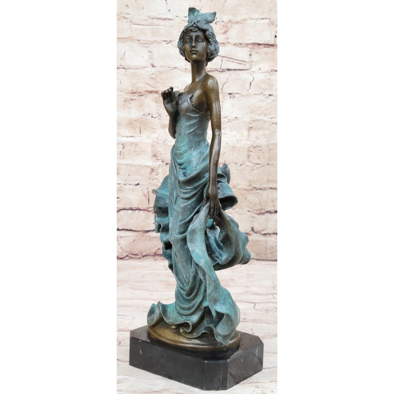 Figurines et sculptures Tennia