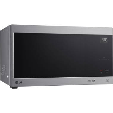 LG LMC2075ST: 2.0 cu. ft. NeoChef™ Countertop Microwave with Smart Inverter  and EasyClean®