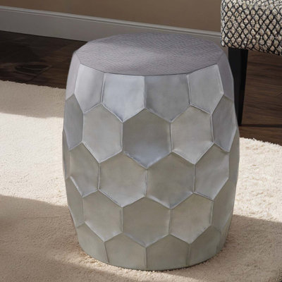 Table de bout et table d'appoint modernes en aluminium de 21 po de hauteur Modern