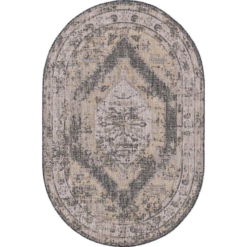 Susan Oriental Indoor / Outdoor Rug, Oval 3'3" x 5'3"