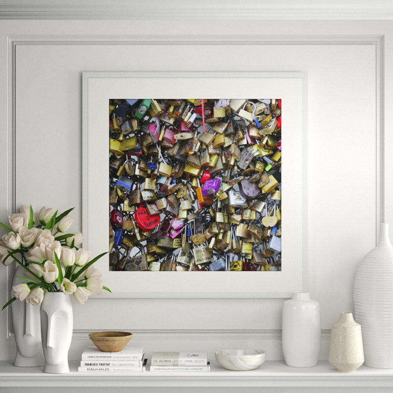 Lovelock' Framed Photographic Print on Glass