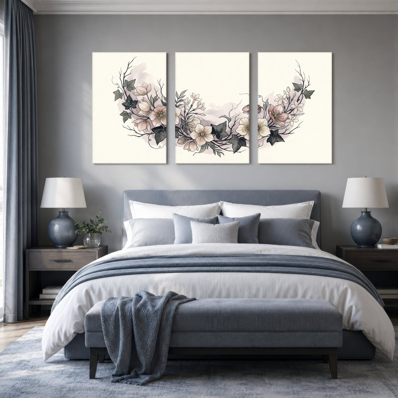 «Cream Hellebores and Ivy in Mute Watercolor», ensemble de 3 toiles, H 30 po x l 20 po x 3 pièces