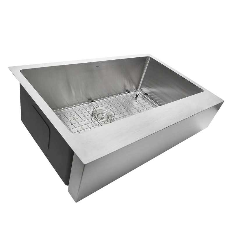 Pro Series 32.5'' L Stainless Steel Farmhouse Single Basin Kitchen Sink
