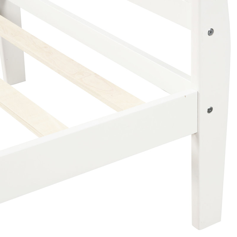 Lit simple en bois massif avec tête de lit et plateforme blanche